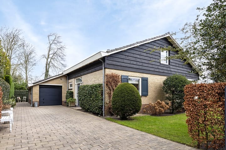 Foto 2 van Oosterscheldelaan 2