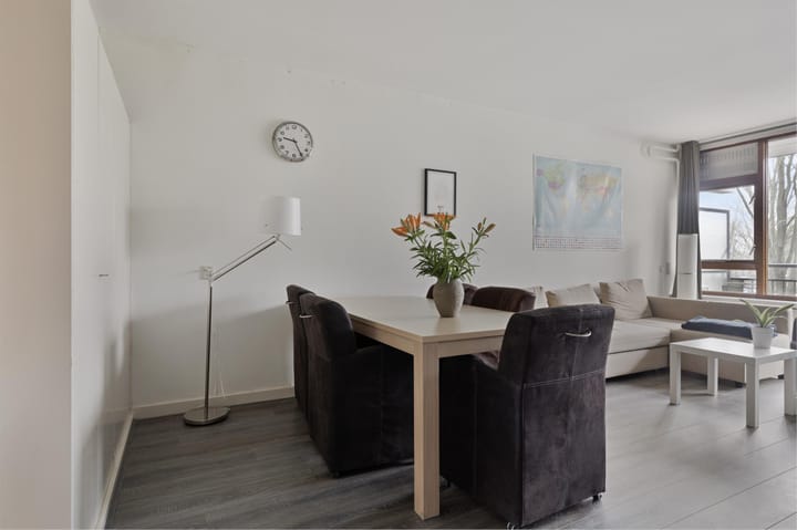 Foto 5 van Roland Holstlaan 1195