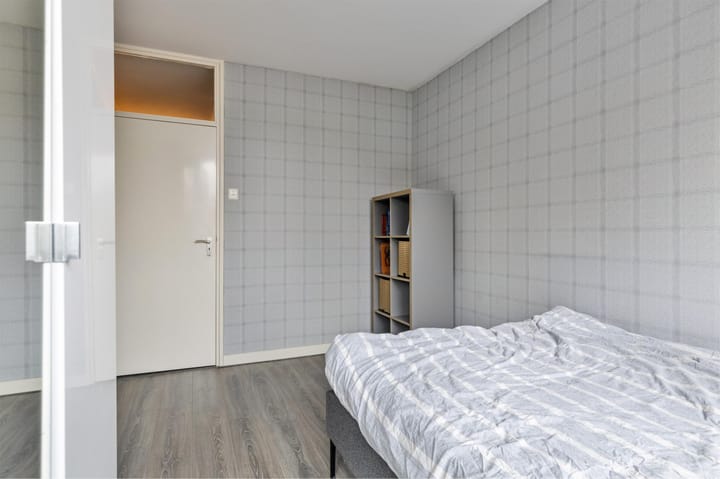 Foto 7 van Roland Holstlaan 1195