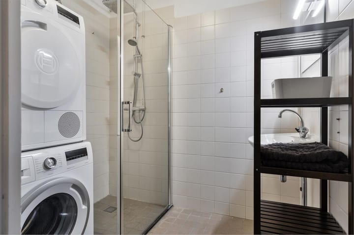 Foto 13 van Roland Holstlaan 1195