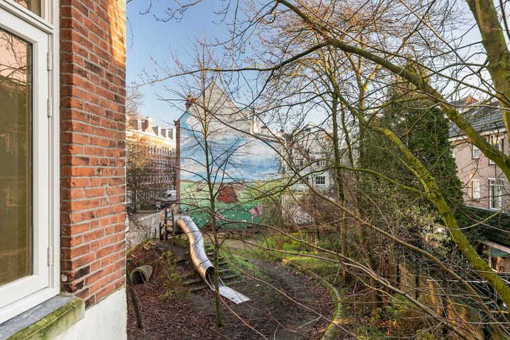 Photo 5 of Tweede van Swindenstraat 190-1