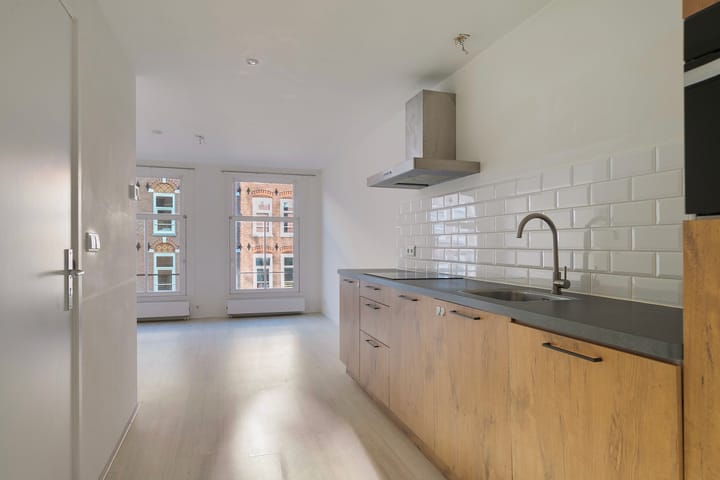 Photo 7 of Tweede van Swindenstraat 190-1