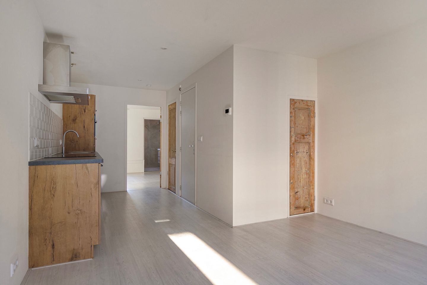 Photo 25 of Tweede van Swindenstraat 190-1