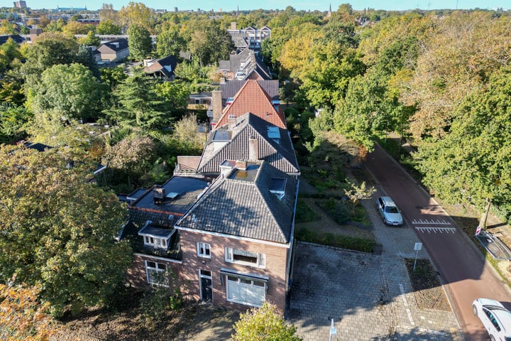 Foto 21 van Schependomlaan 1