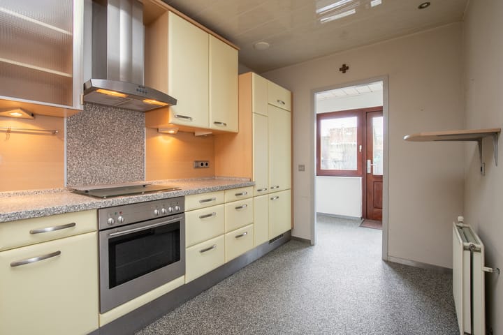 Foto 10 van Hovenstraat 110