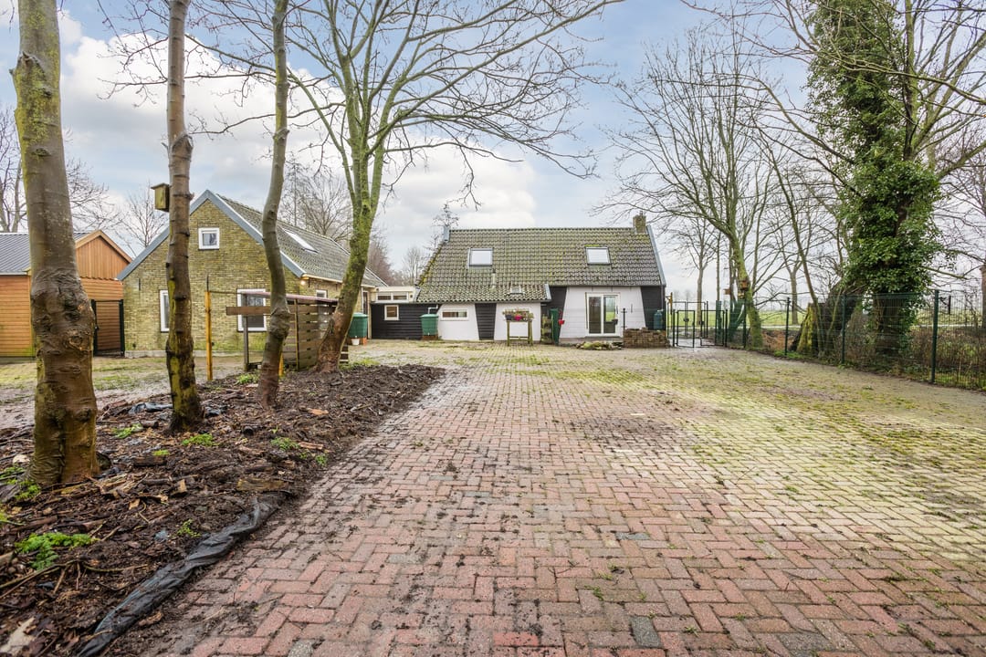 Foto 52 van Brongersmaweg 1