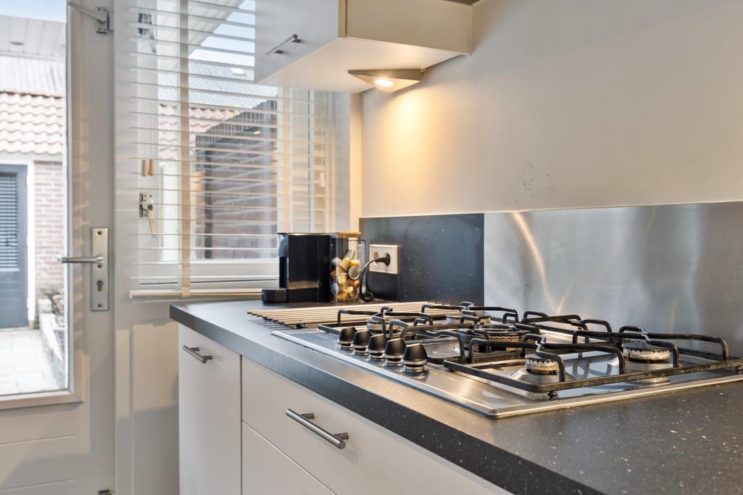 Foto 11 van Angelastraat 7