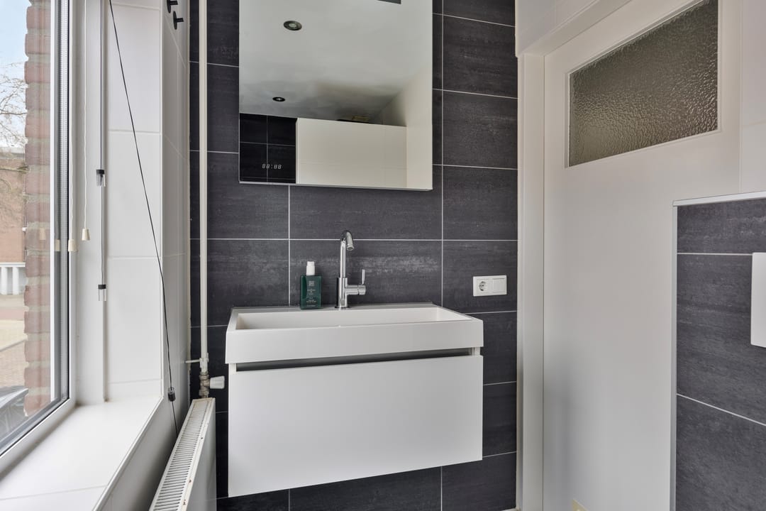 Foto 17 van Angelastraat 7