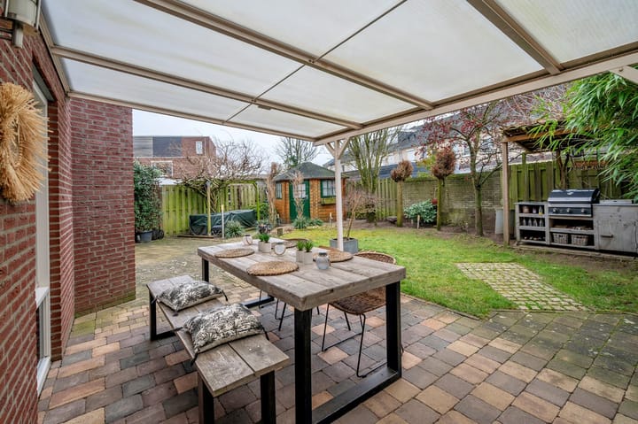 Foto 2 van Lisdodde 22