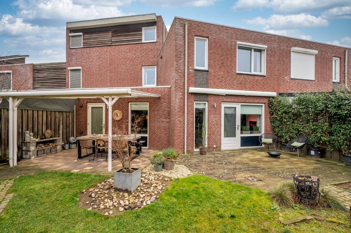 Foto 26 van Lisdodde 22