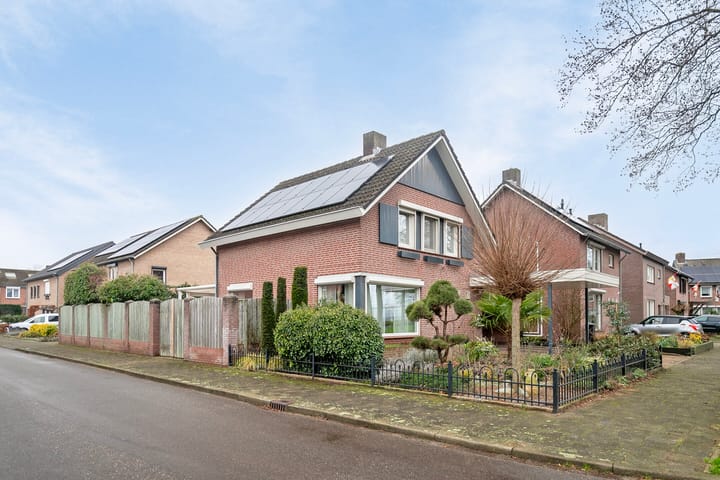 Photo 7 of Reysenbeckstraat 29