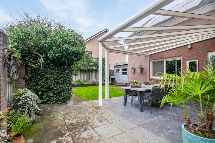 Photo 38 of Reysenbeckstraat 29