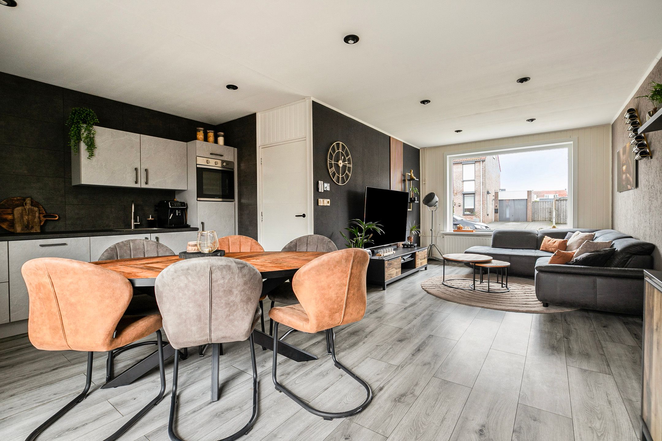 Foto 9 van dr. Leenhoutsstraat 19