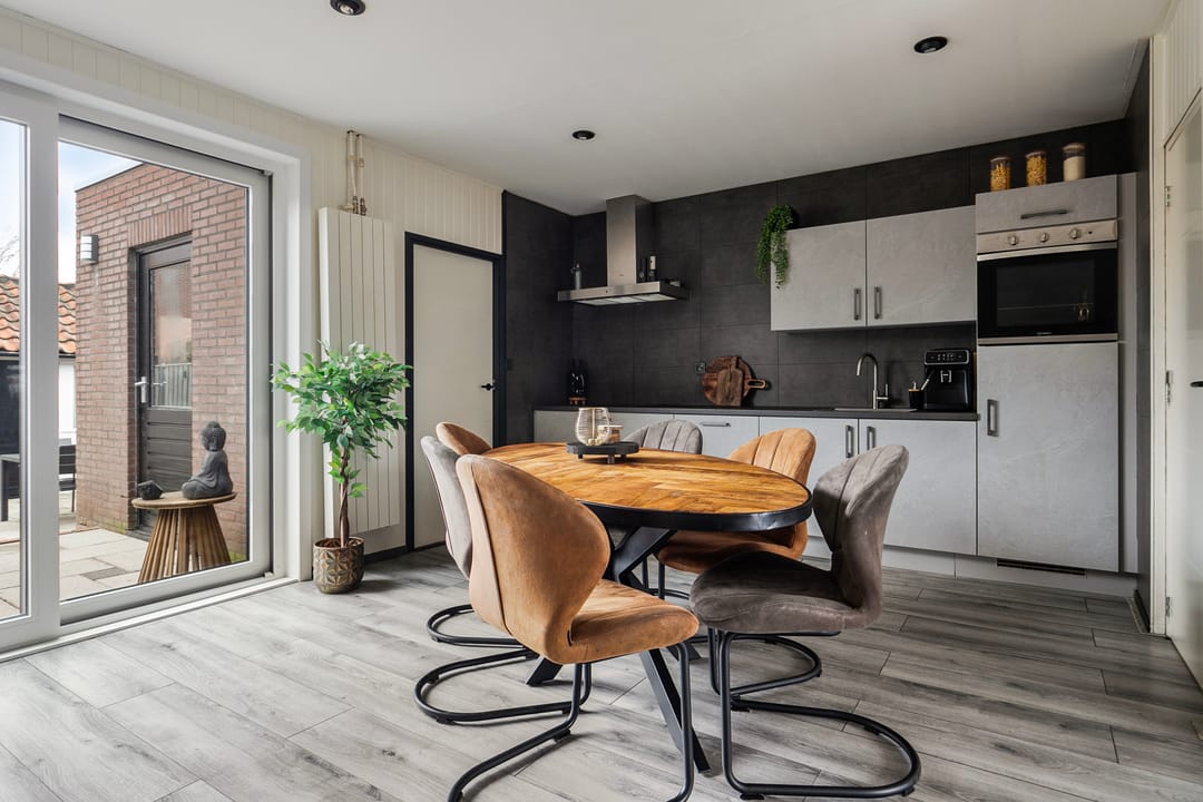 Foto 11 van dr. Leenhoutsstraat 19