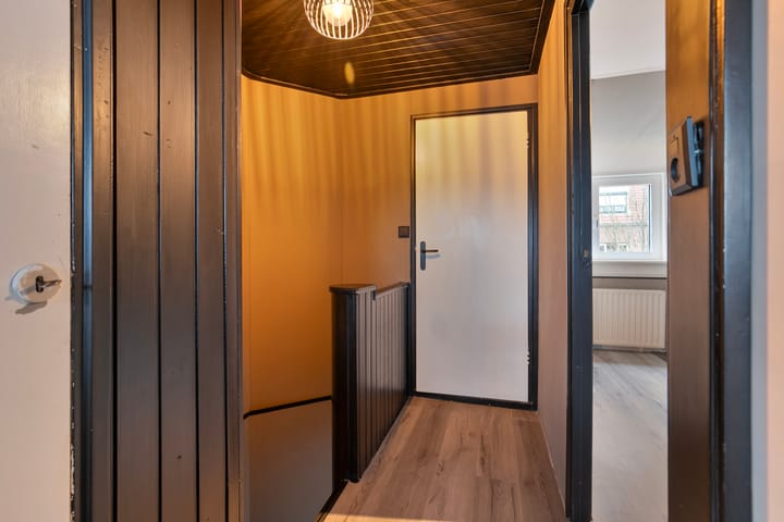 Foto 17 van dr. Leenhoutsstraat 19