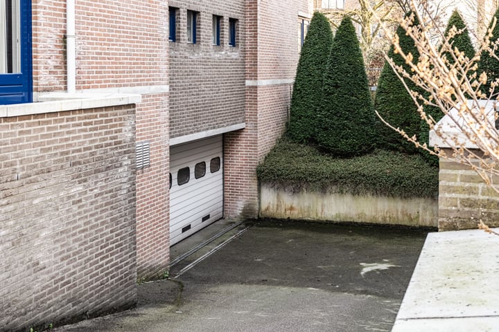 Bekijk foto 31 van Von Brucken Focklaan 16-C