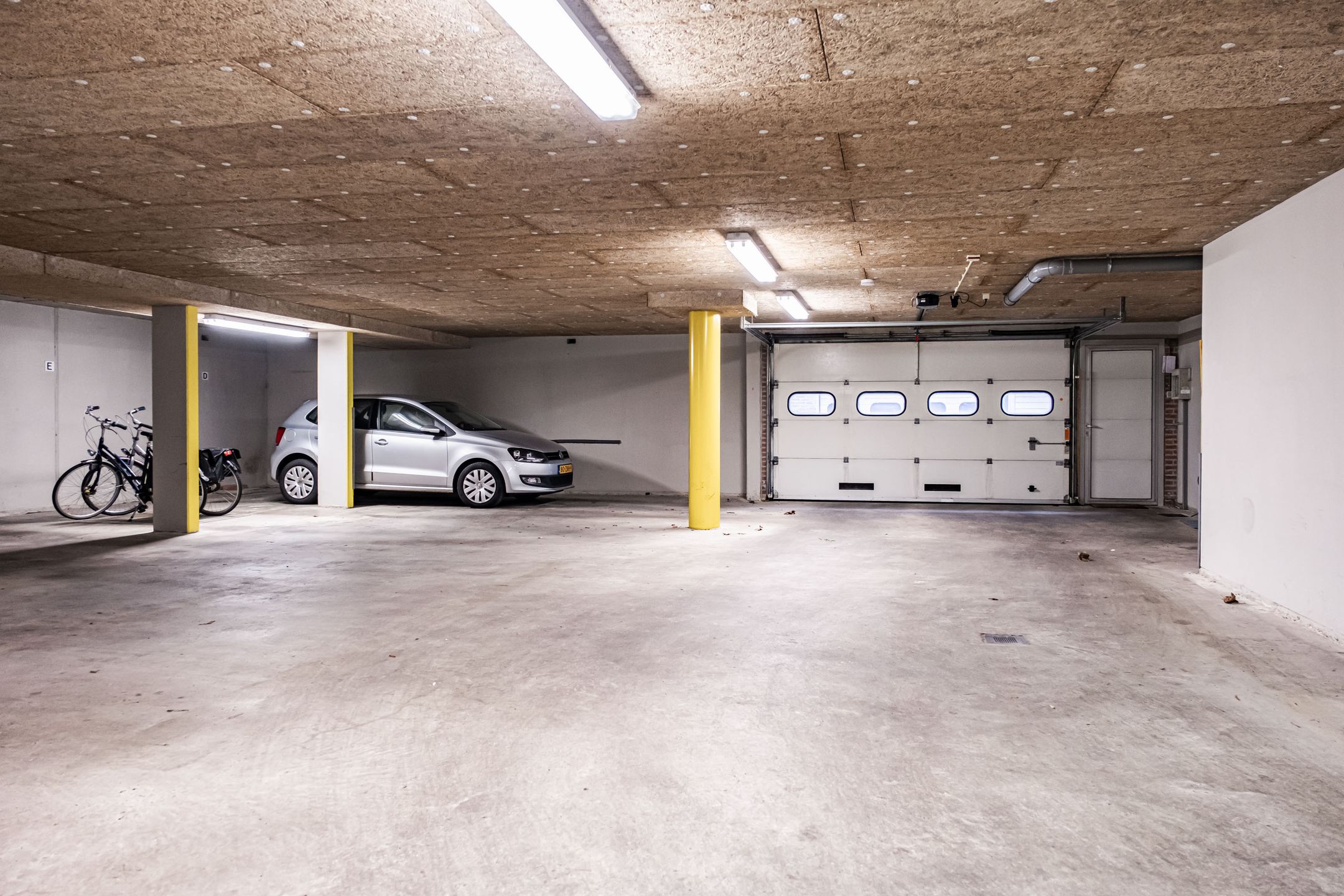 Foto 33 van Von Brucken Focklaan 16-C