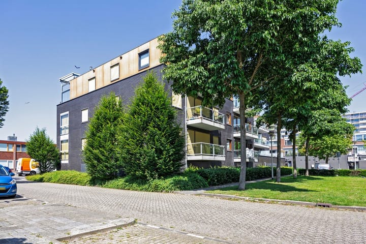 Foto 41 van Saturnuslaan 79