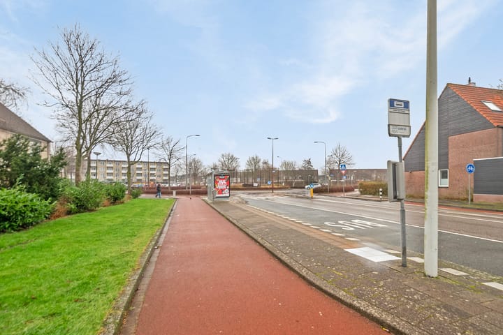 Photo 35 of Tirolstraat 9