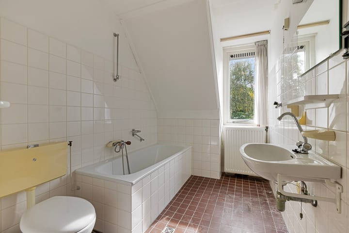 Foto 25 van Tegelenpad 37