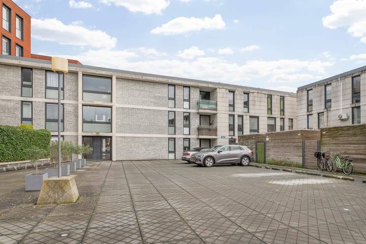 Foto 22 van Van Hoftenstraat 34