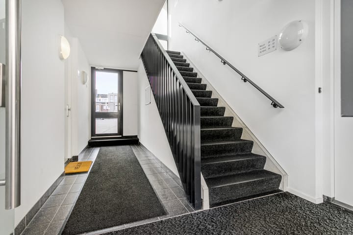 Foto 24 van Van Hoftenstraat 34