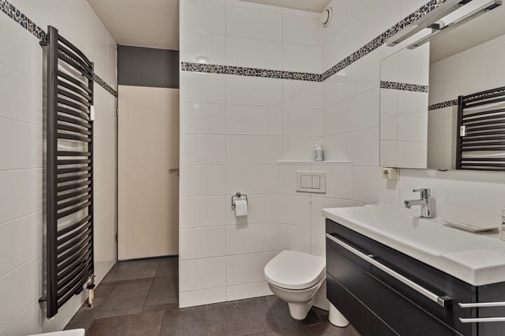 Foto 19 van Adelaert 22