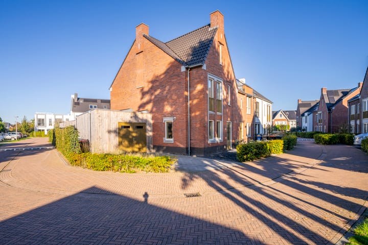 Foto 5 van Lupinestraat 9