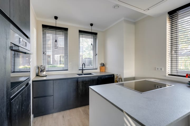 Foto 13 van Lupinestraat 9