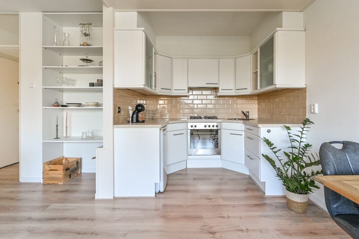 Foto 4 van Antillenstraat 44