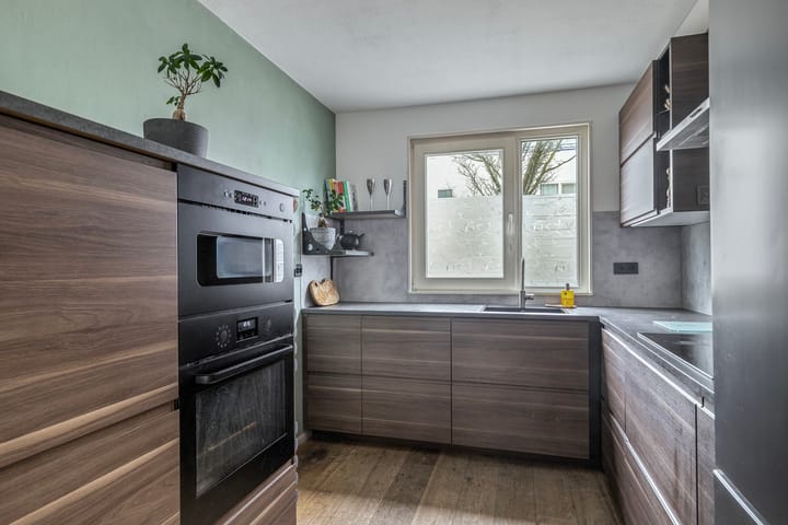 Foto 9 van Tibetstraat 54