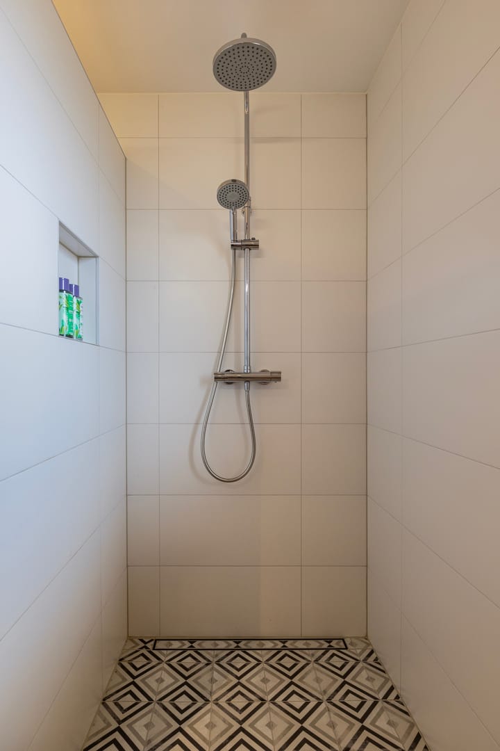 Foto 24 van Witte de Withstraat 40