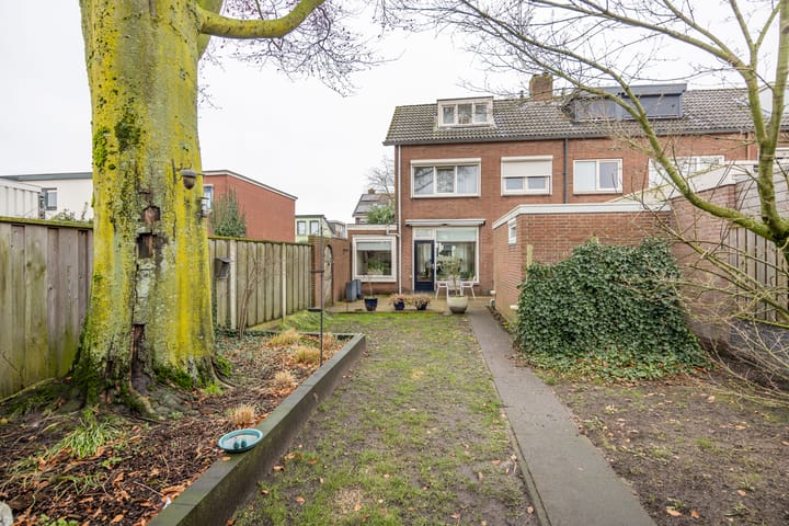 Foto 44 van Perikweg 42