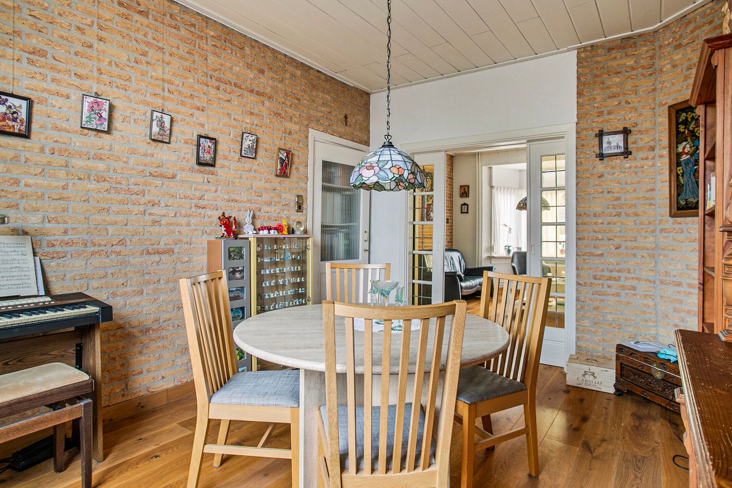 Photo 10 of Prins Hendrikstraat 60