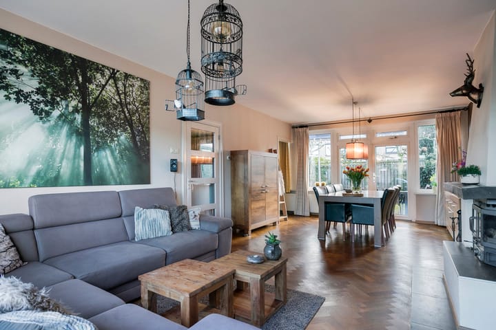 Foto 13 van Mgr Moorslaan 16