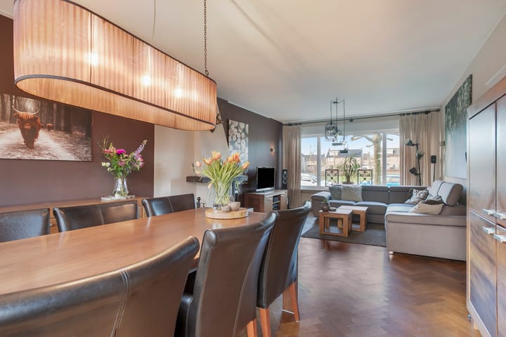 Foto 16 van Mgr Moorslaan 16