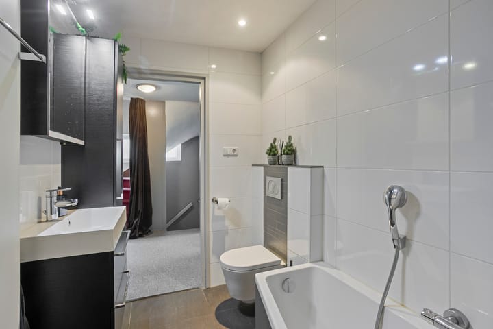 Foto 28 van Mgr Moorslaan 16