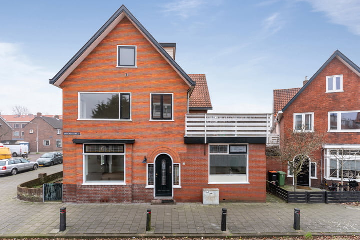 Vareniusstraat 24