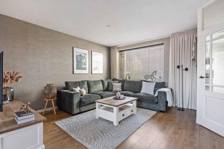 Foto 2 van Pierre Monteuxstraat 66