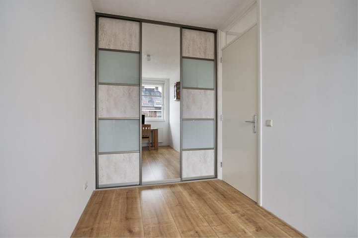 Foto 32 van Stalreep 106