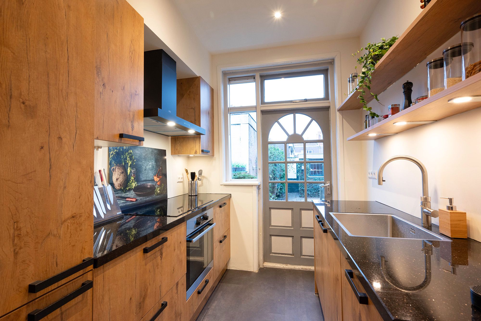 Foto 15 van Borneostraat 27