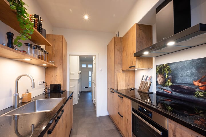 Foto 16 van Borneostraat 27