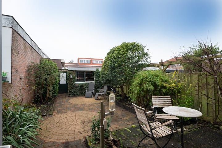 Foto 18 van Borneostraat 27