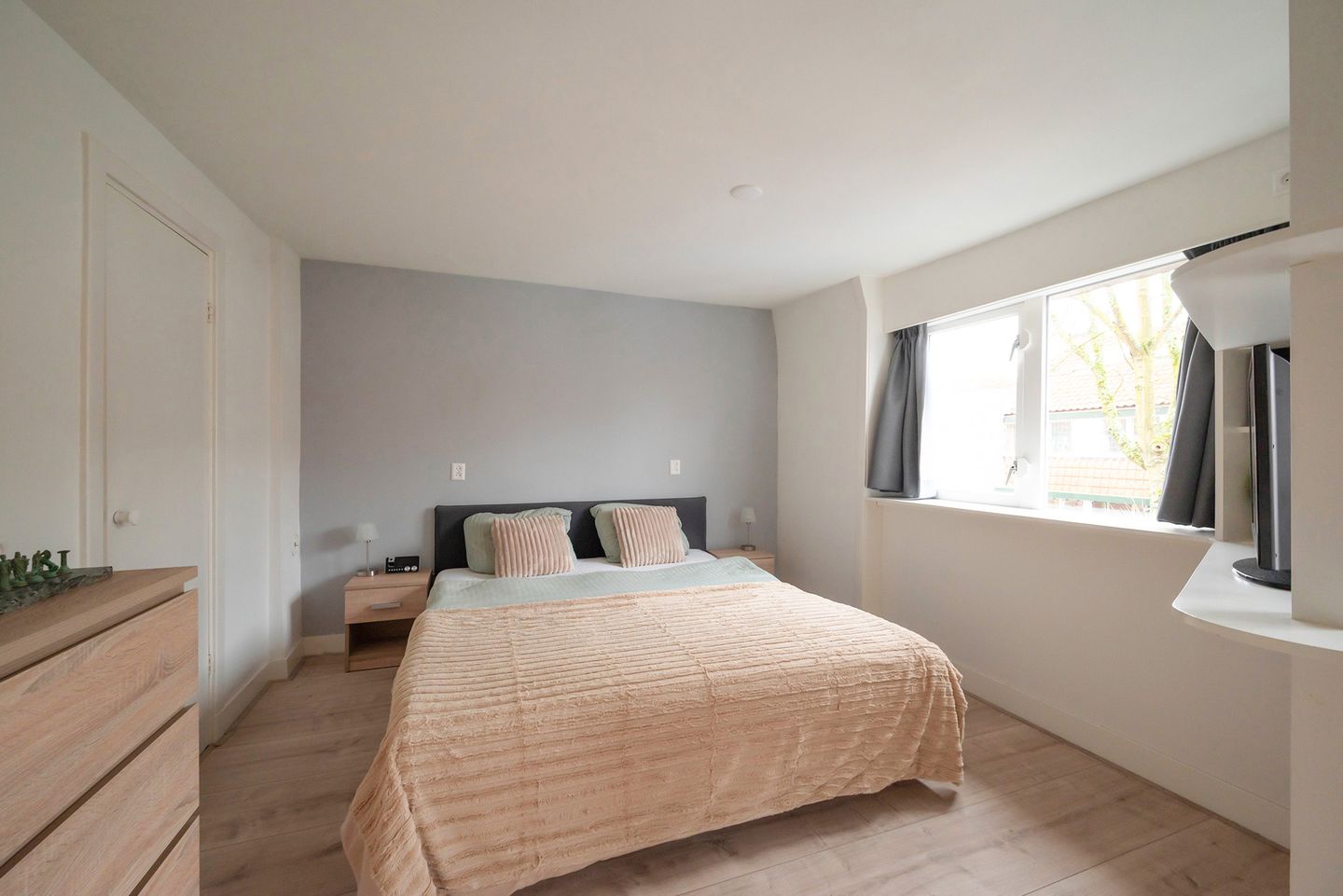 Foto 20 van Borneostraat 27