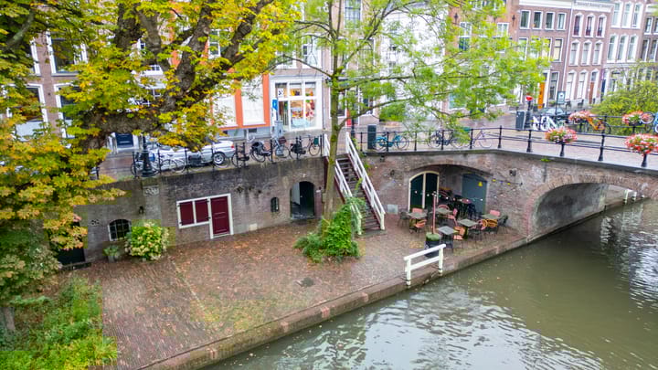 Foto 1 van Oudegracht 327