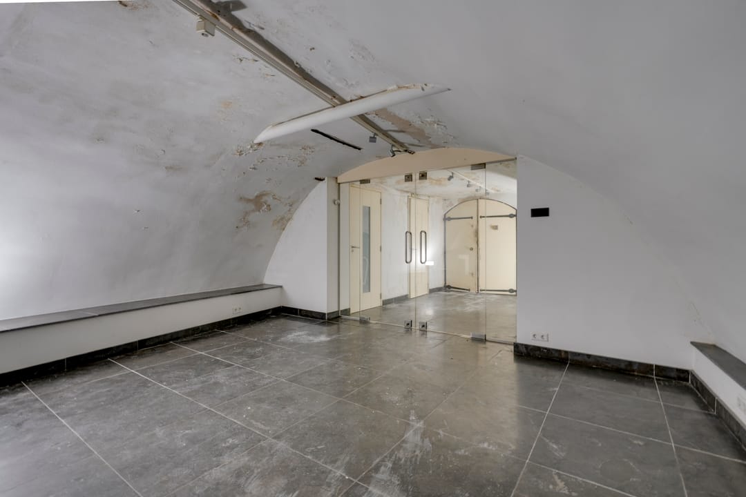 Foto 8 van Oudegracht 327