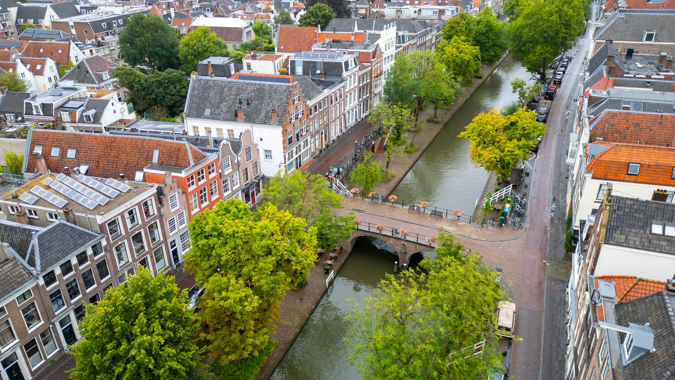 Foto 18 van Oudegracht 327