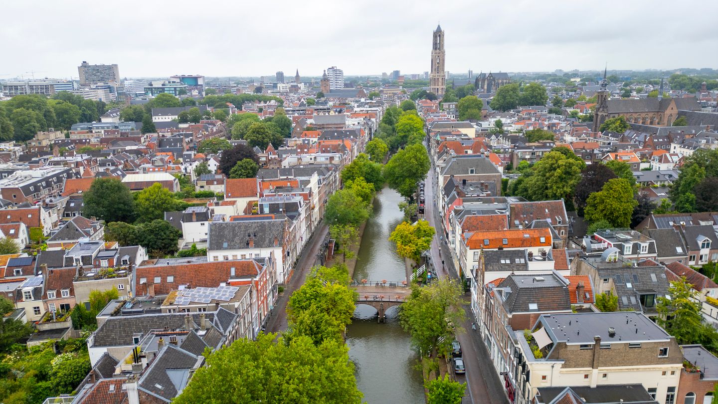 Foto 19 van Oudegracht 327