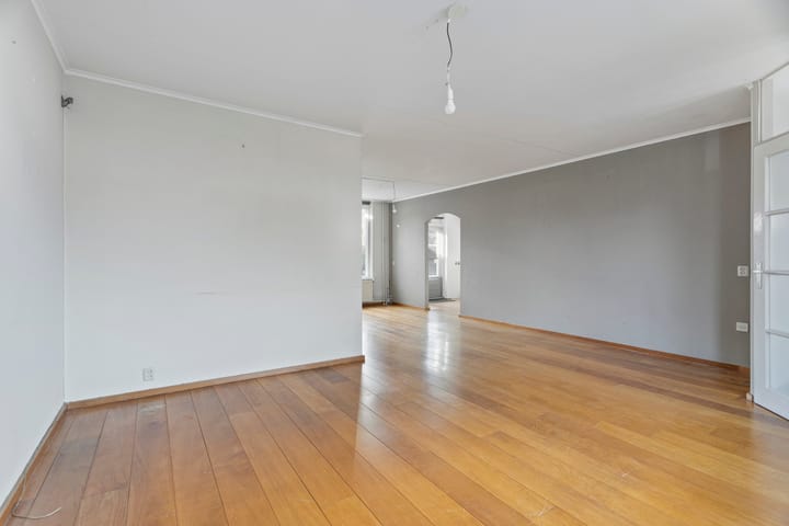 Photo 8 of Galjoen 20