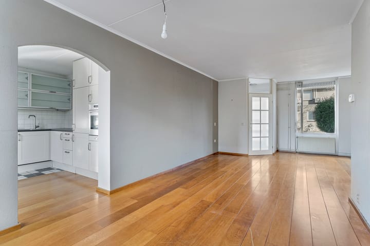 Photo 9 of Galjoen 20